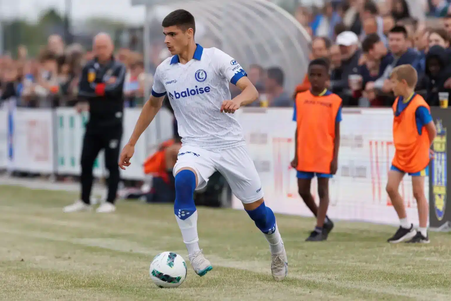 Matias Fernandez Pardo con la maglia del Gent