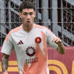 Matias Soulé con la maglia della Roma