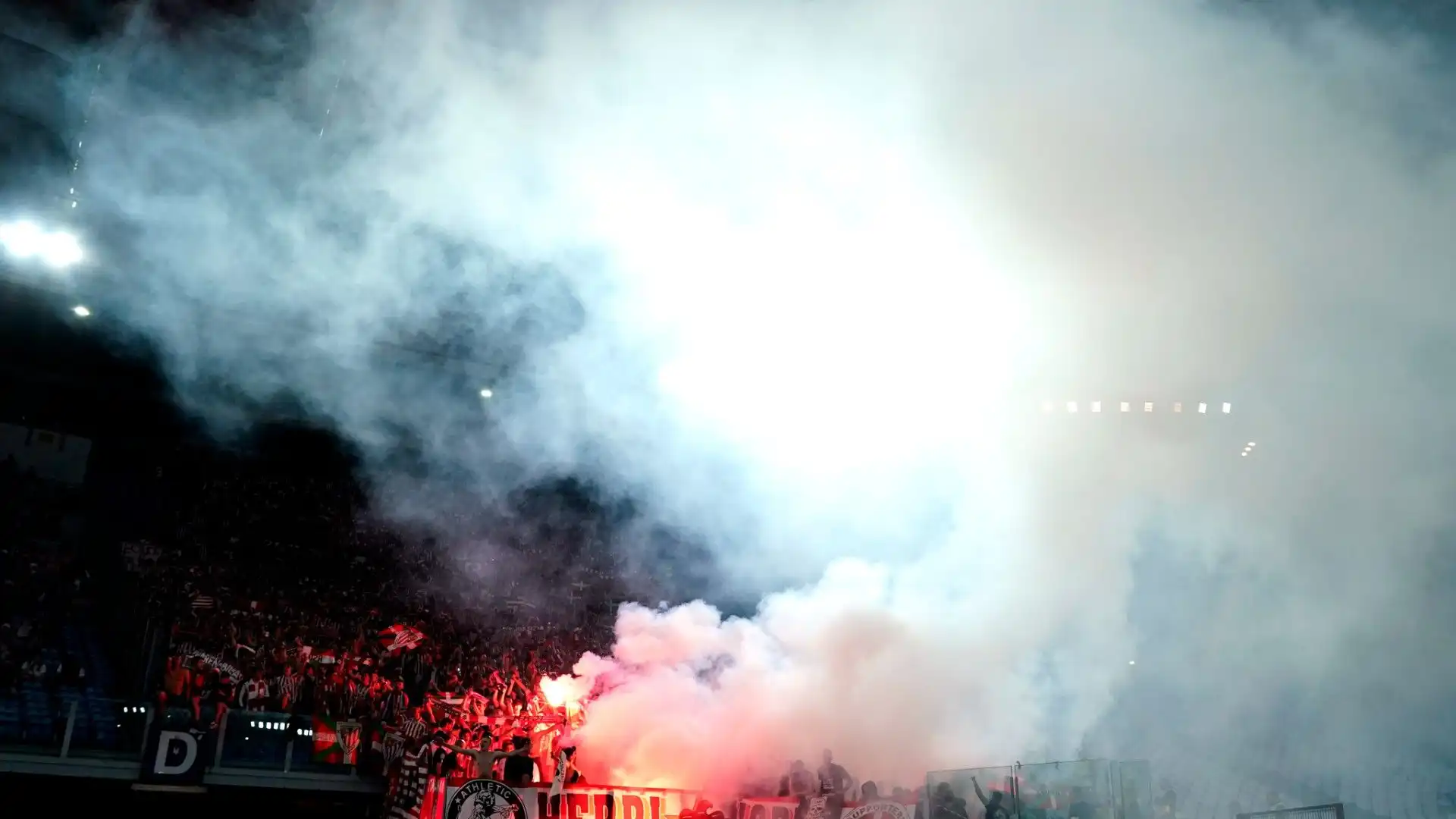 Caos all'Olimpico in Roma-Athletic