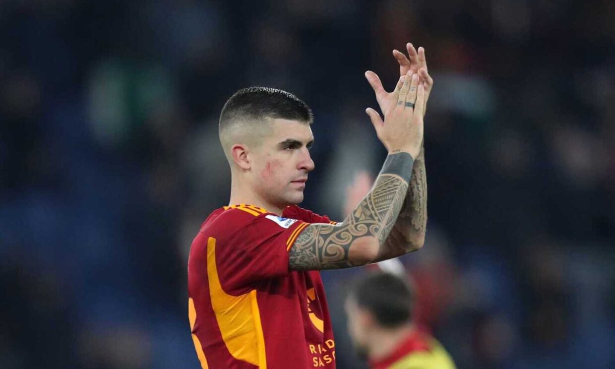 Gianluca Mancini con la maglia della Roma