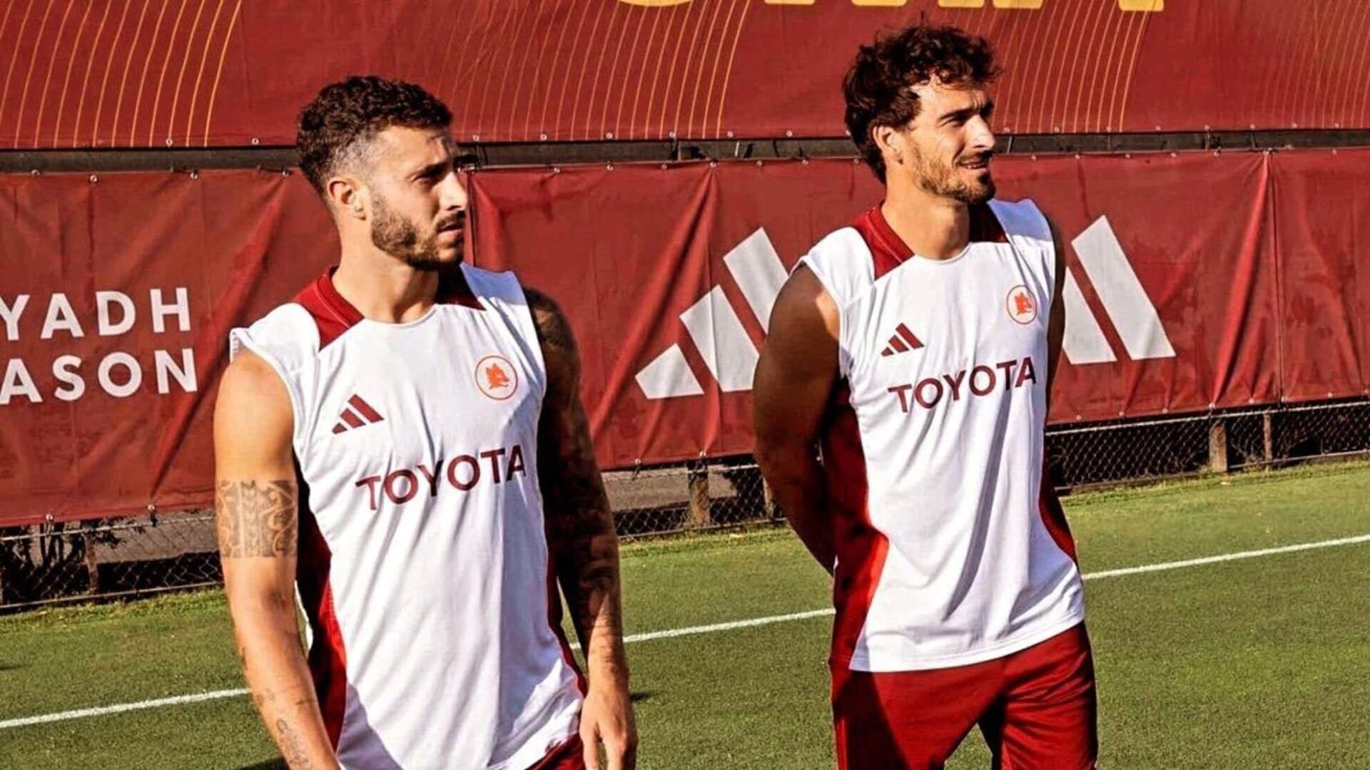 Hummels e Hermoso con la Roma