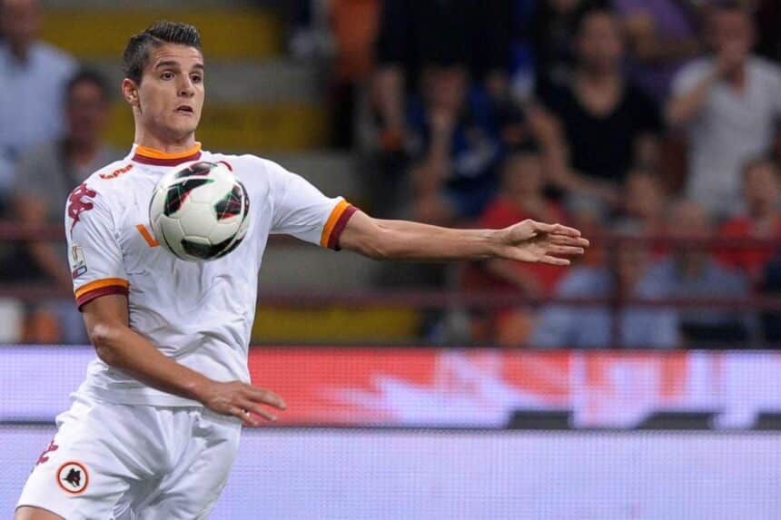 Lamela con la maglia della Roma