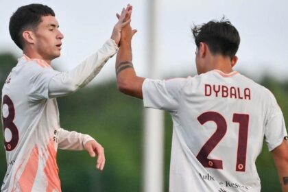 Soulé e Dybala con la Roma