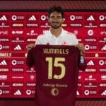 Mats Hummels con la maglia della Roma