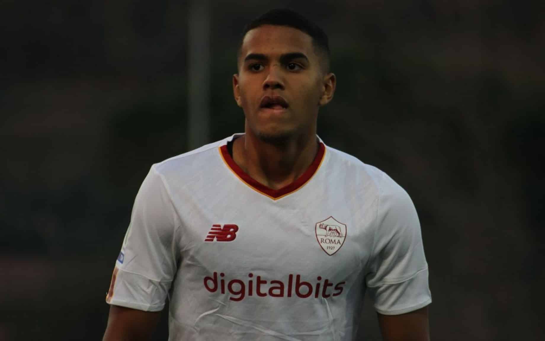 Joao Costa con la maglia della Roma