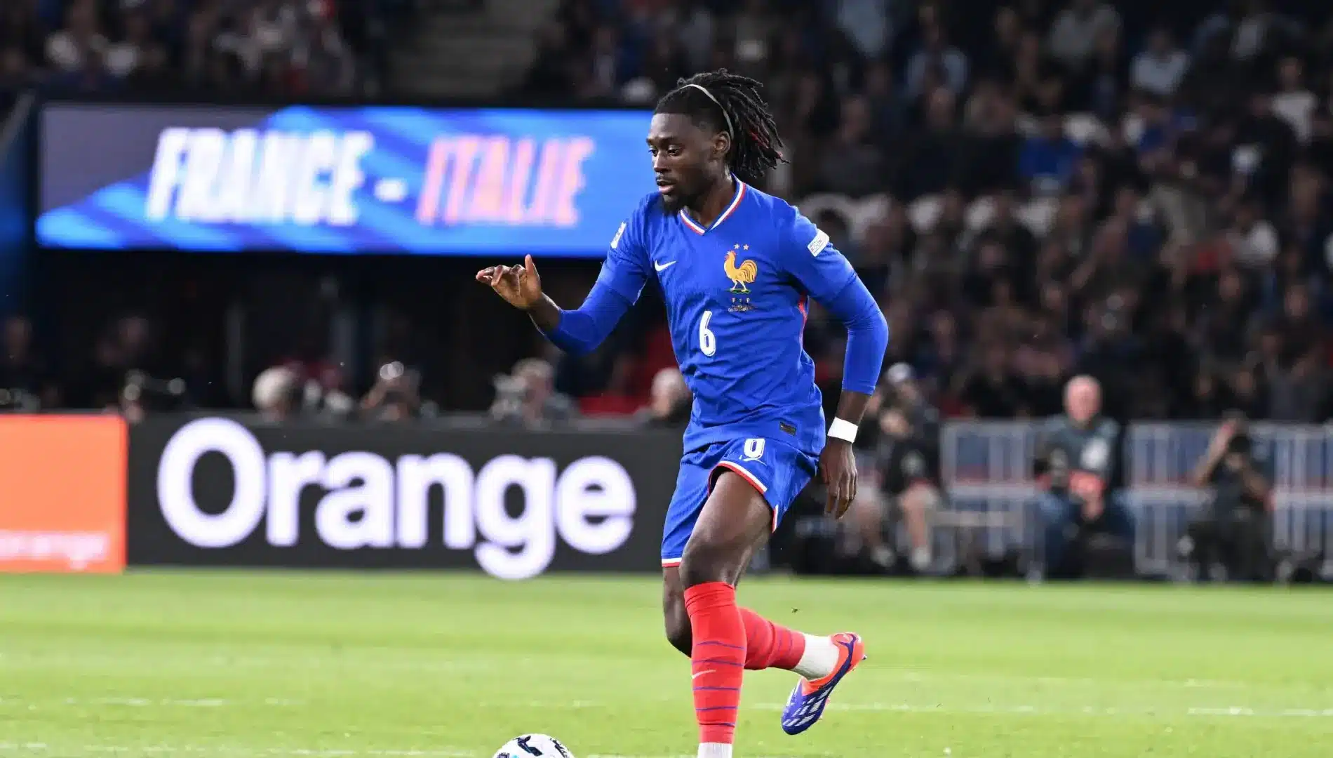 Manu Koné con la maglia della Francia