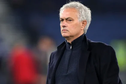 Mourinho, allenatore del Fenerbahce
