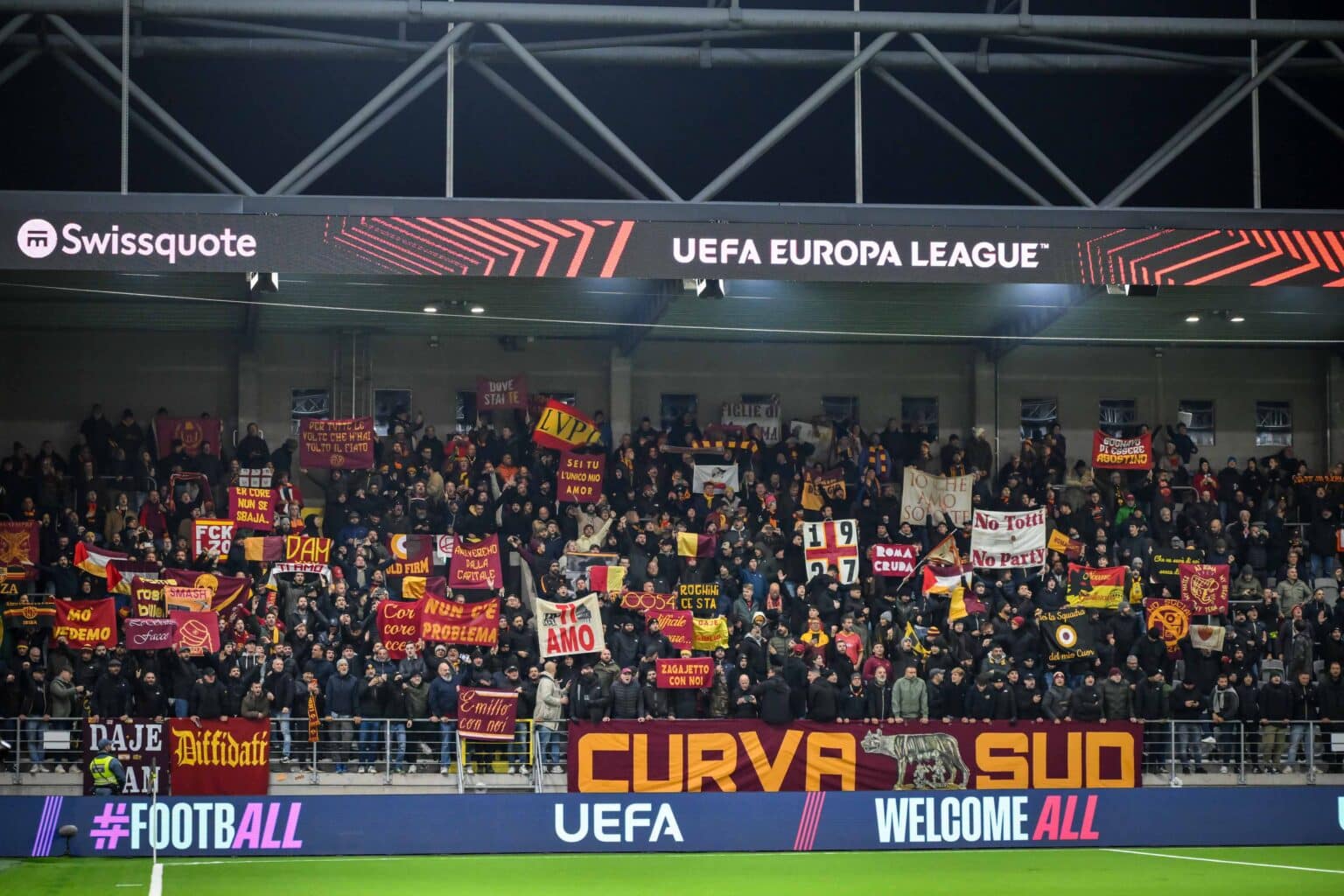 Tifosi della Roma in Svezia