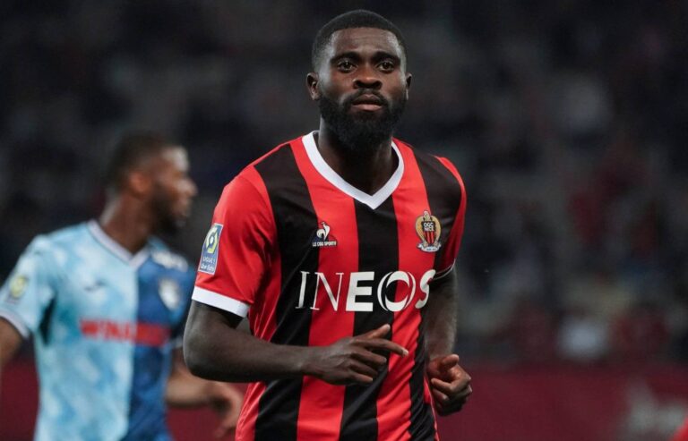 Jérémie Boga con la maglia del Nizza