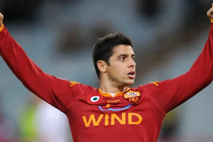Cicinho ai tempi della Roma