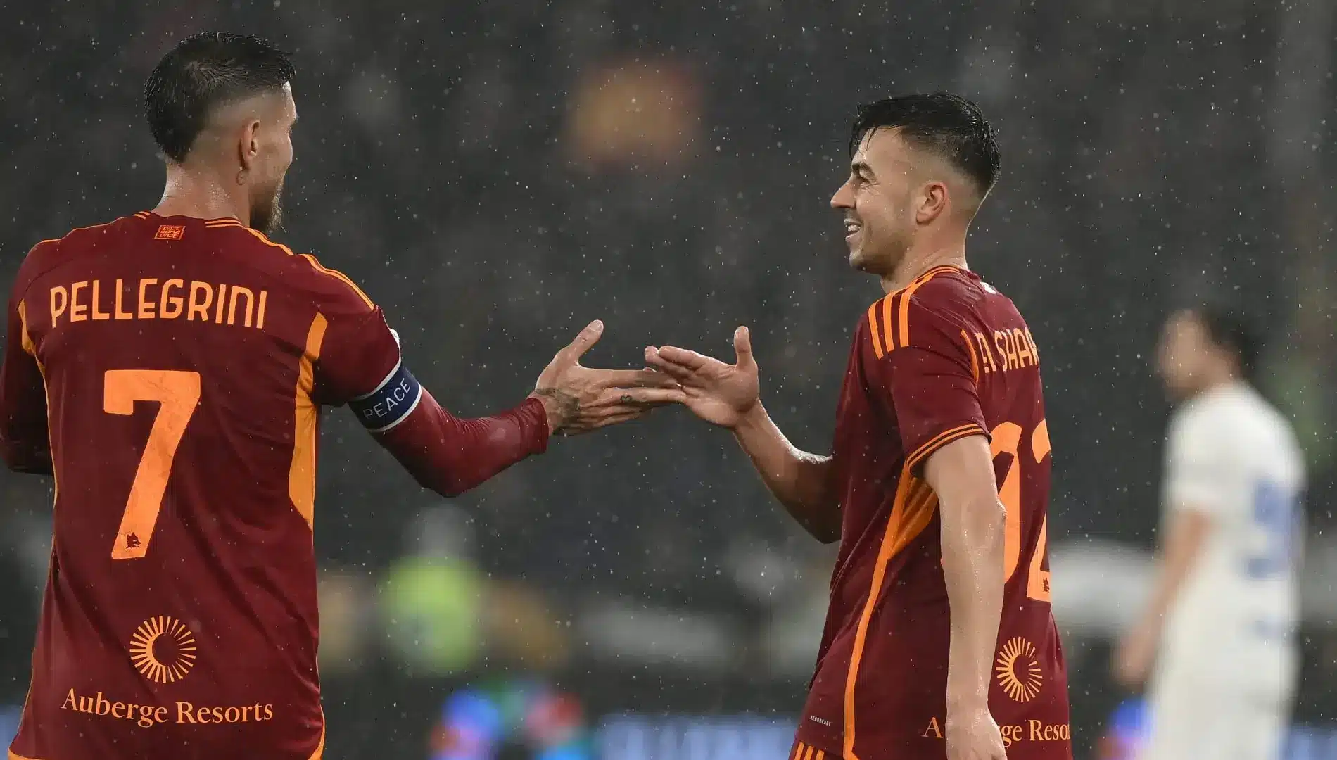 El Shaarawy e Pellegrini con la maglia della Roma