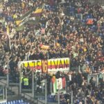 Striscione "Daje Ivan" in Roma-Torino