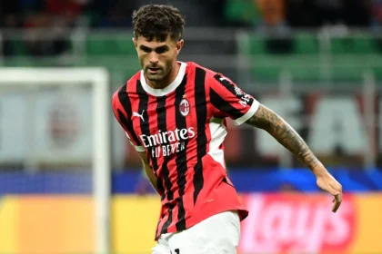 Christian Pulisic con la maglia del Milan