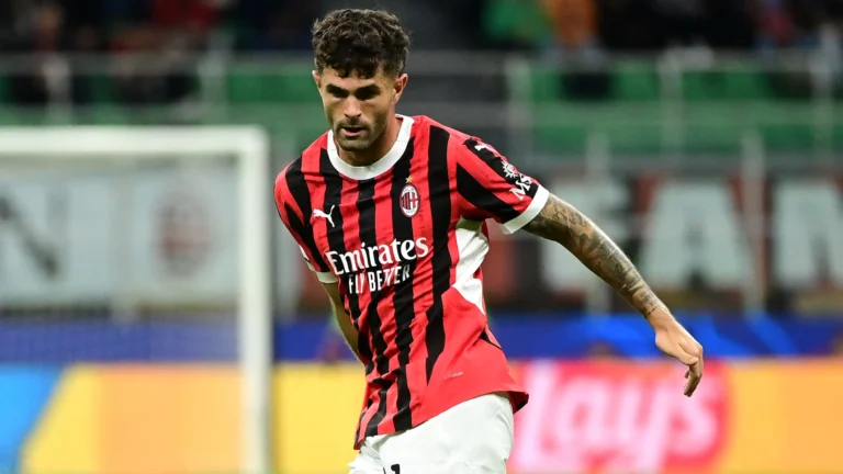 Christian Pulisic con la maglia del Milan