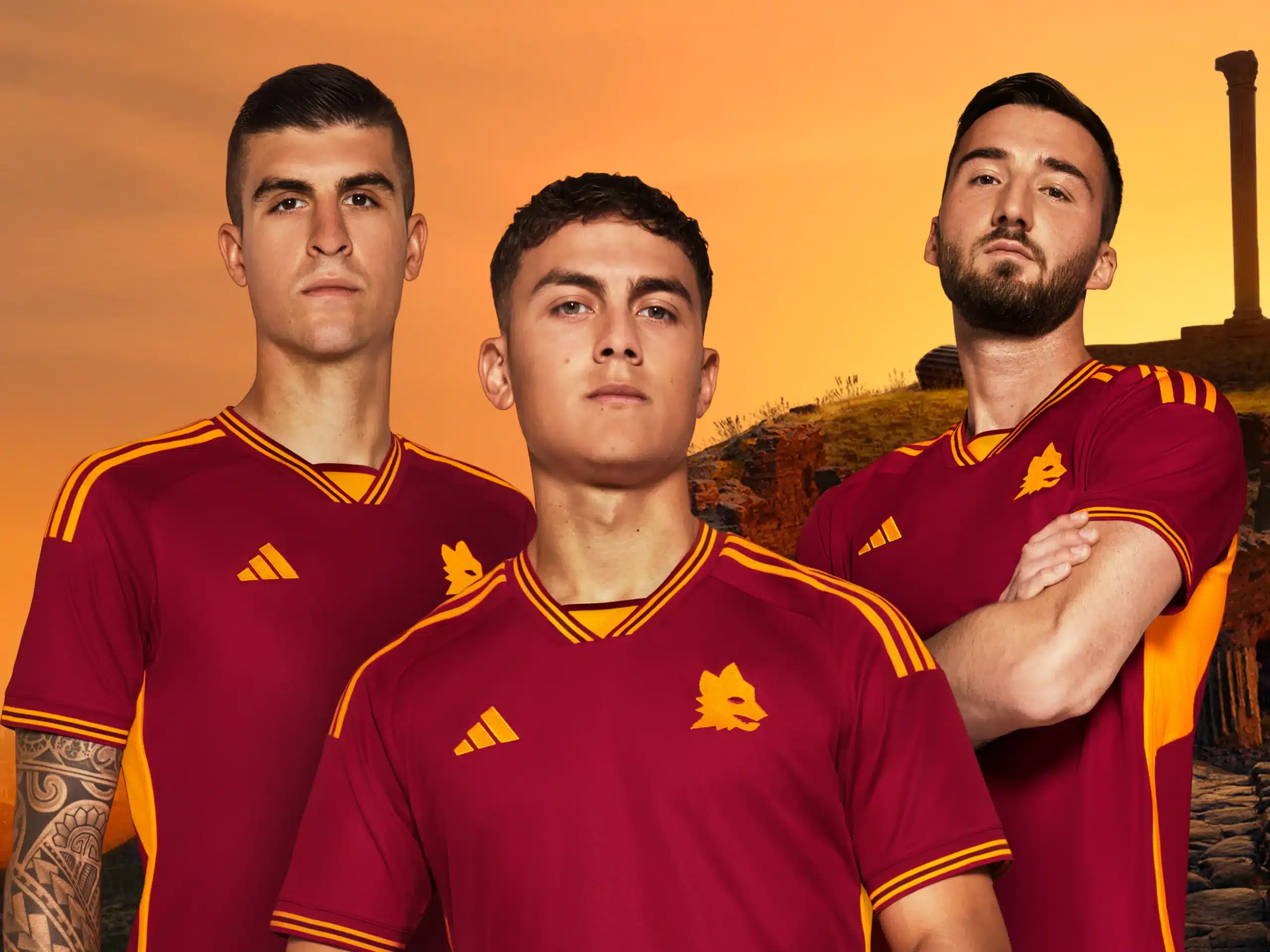 Roma e Adidas, pronte le nuove maglie: ecco le date d’uscita Roma e Adidas, pronte le nuove maglie: ecco le date d’uscita