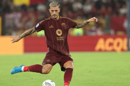 Paredes con la maglia della Roma