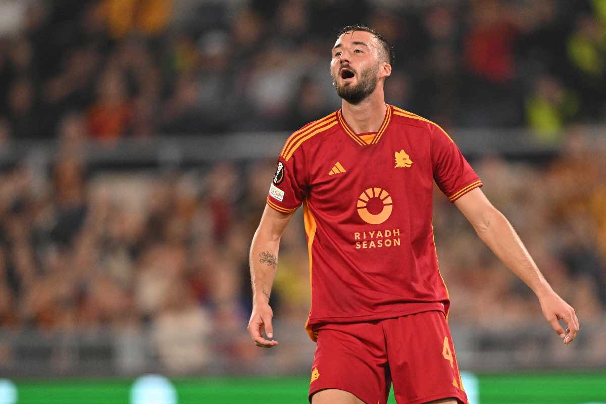 Bryan Cristante con la maglia della Roma