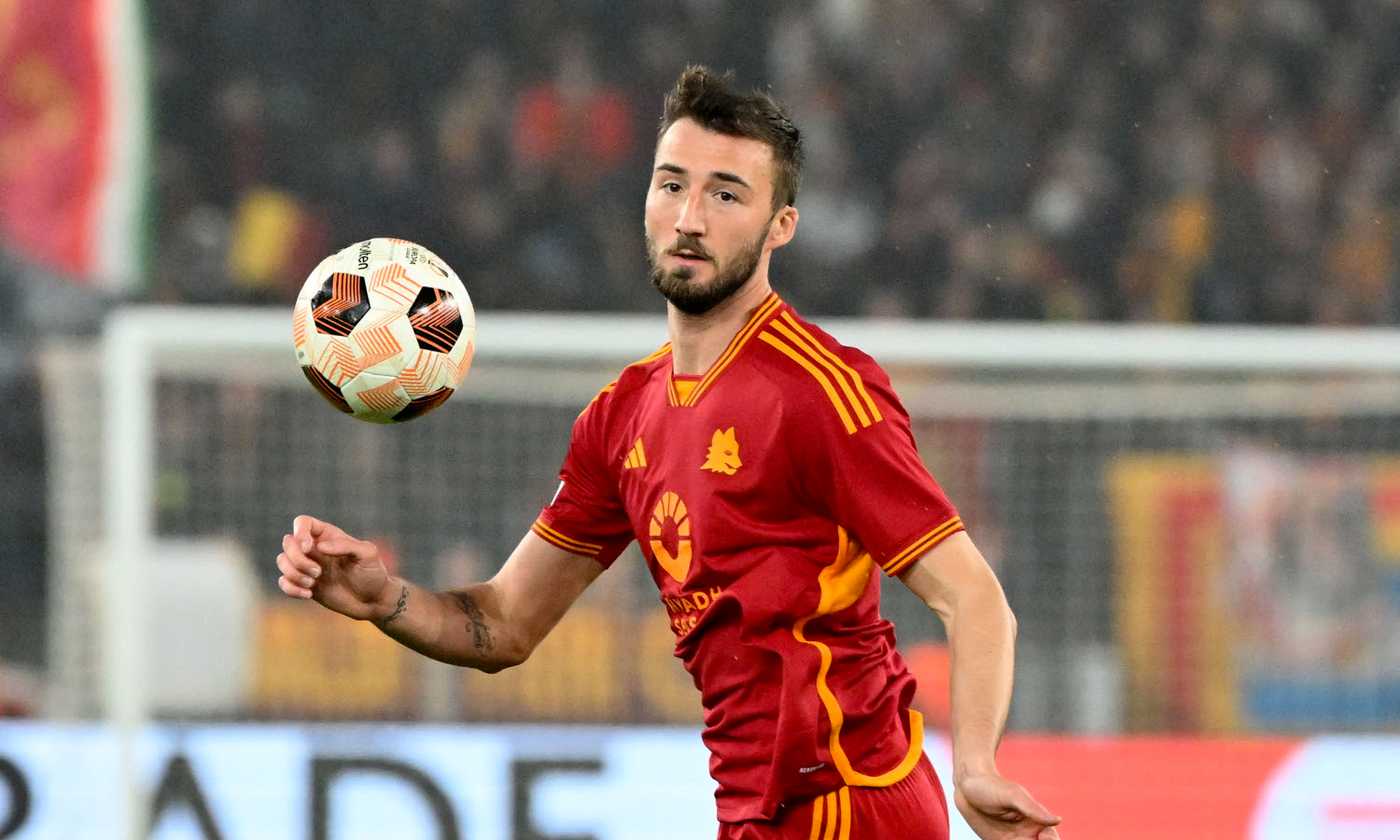 Cristante con la maglia della Roma