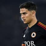 Dybala con la maglia della Roma