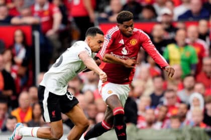 Azione di gioco durante Liverpool-Manchester United