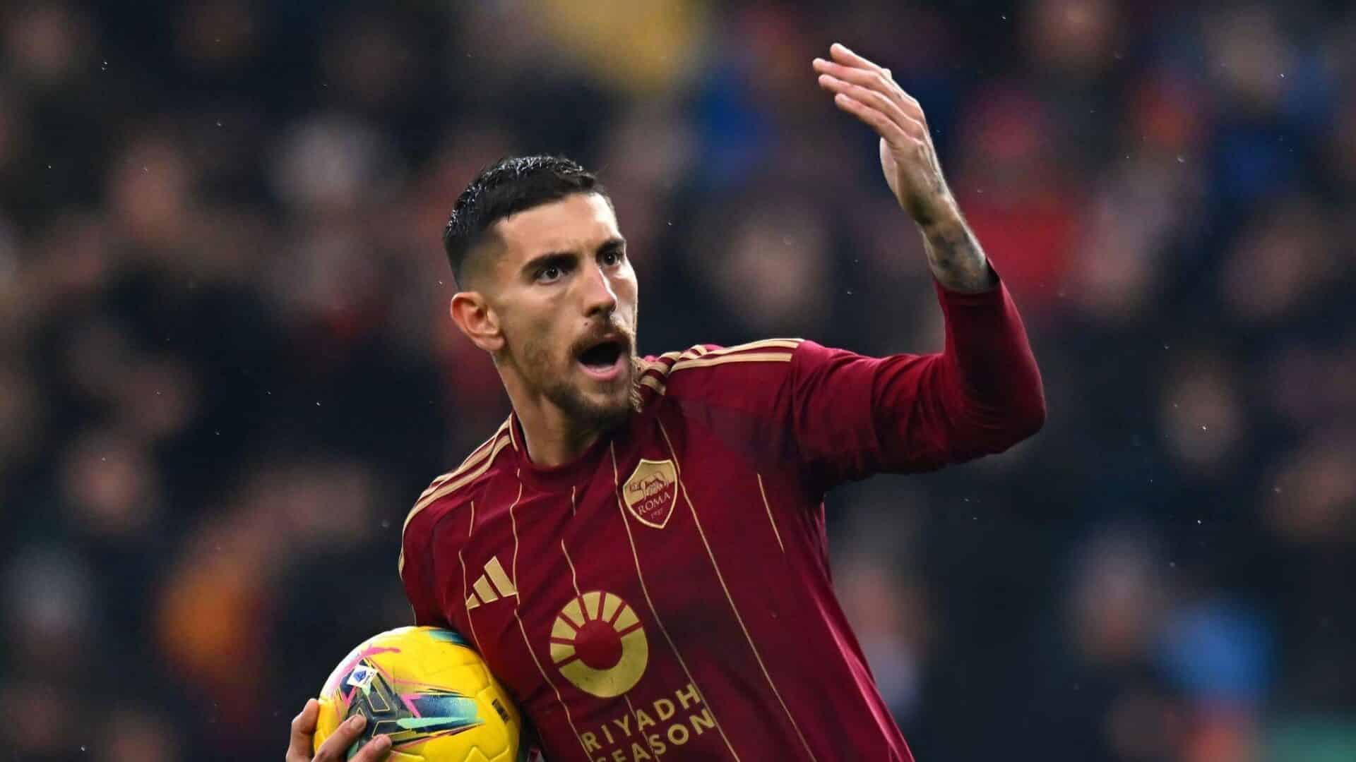 Lorenzo Pellegrini con la maglia della Roma