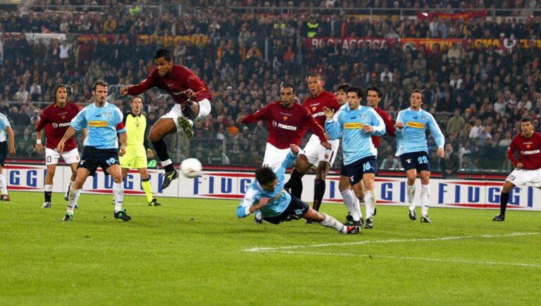 Mancini di tacco nel derby