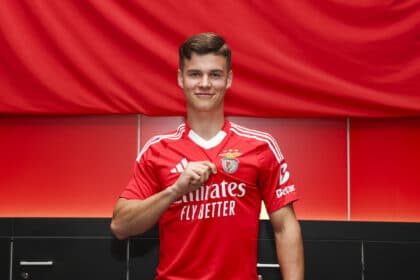 Dahl con la maglia del Benfica
