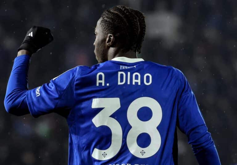 Diao con la maglia del Como