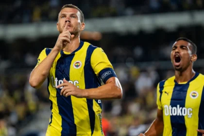 Esultanza Dzeko, Fenerbahce