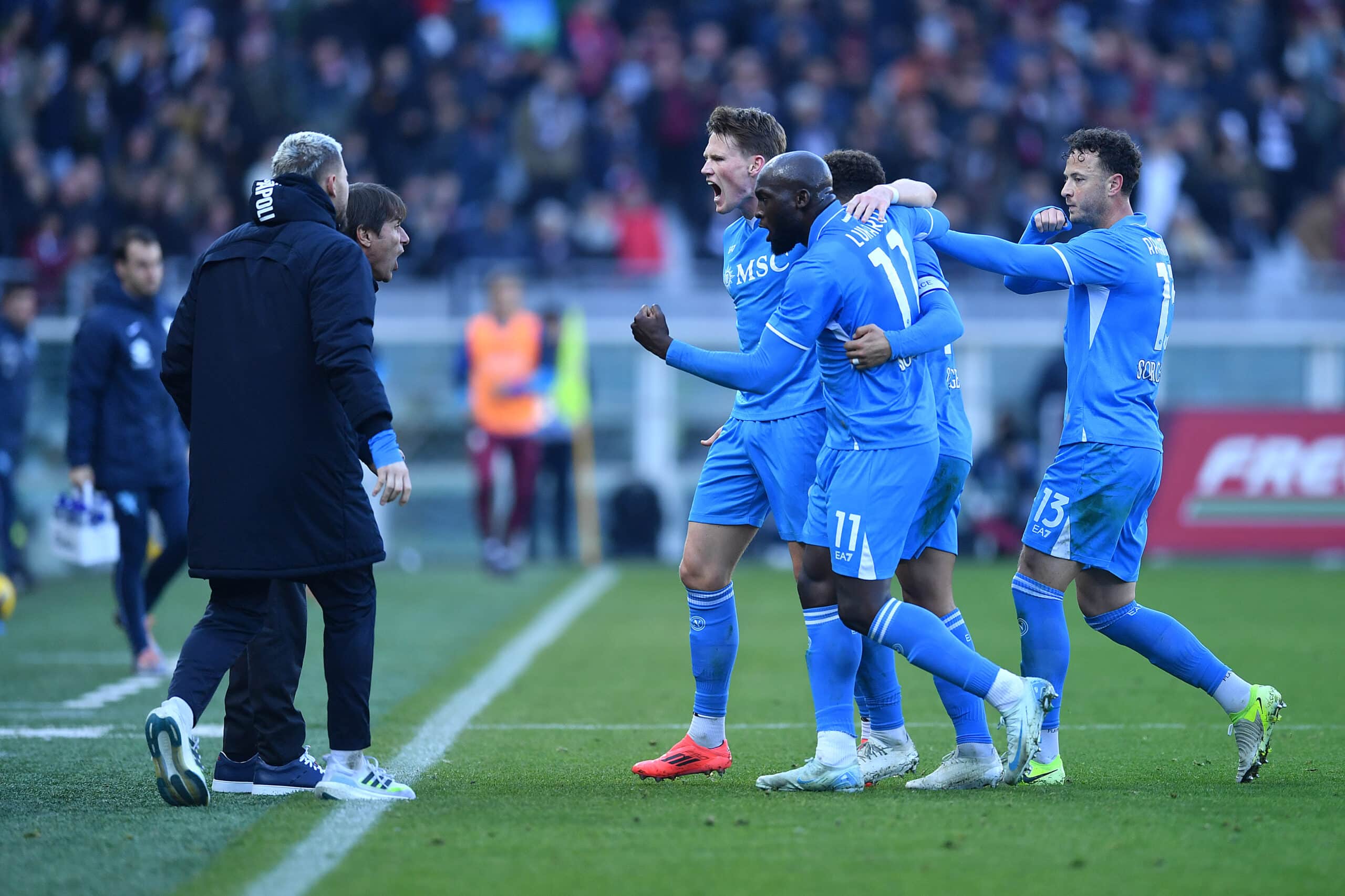 Grinta alla Conte e inserimenti, Roma a uomo? Le mosse anti Napoli