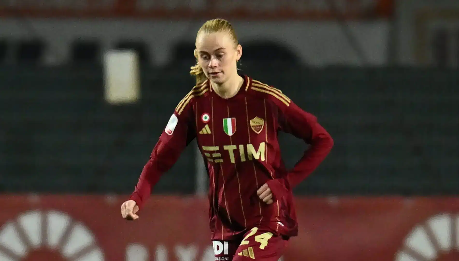 Katherine Kuhl, Roma femminile