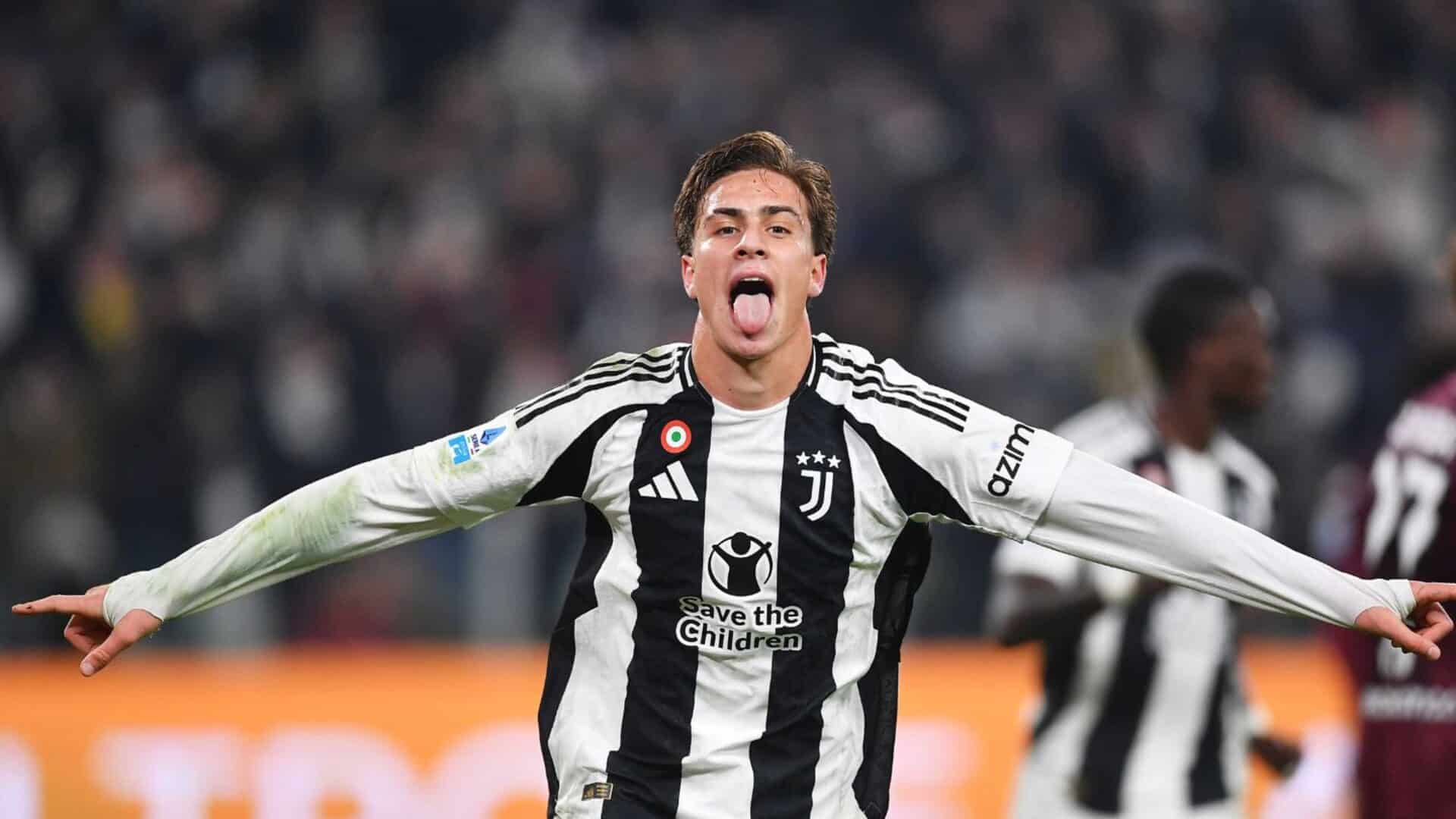 Yildiz con la maglia della Juventus