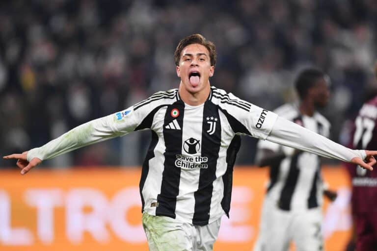 Yildiz con la maglia della Juventus
