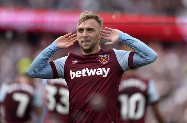 Bowen con la maglia del West Ham