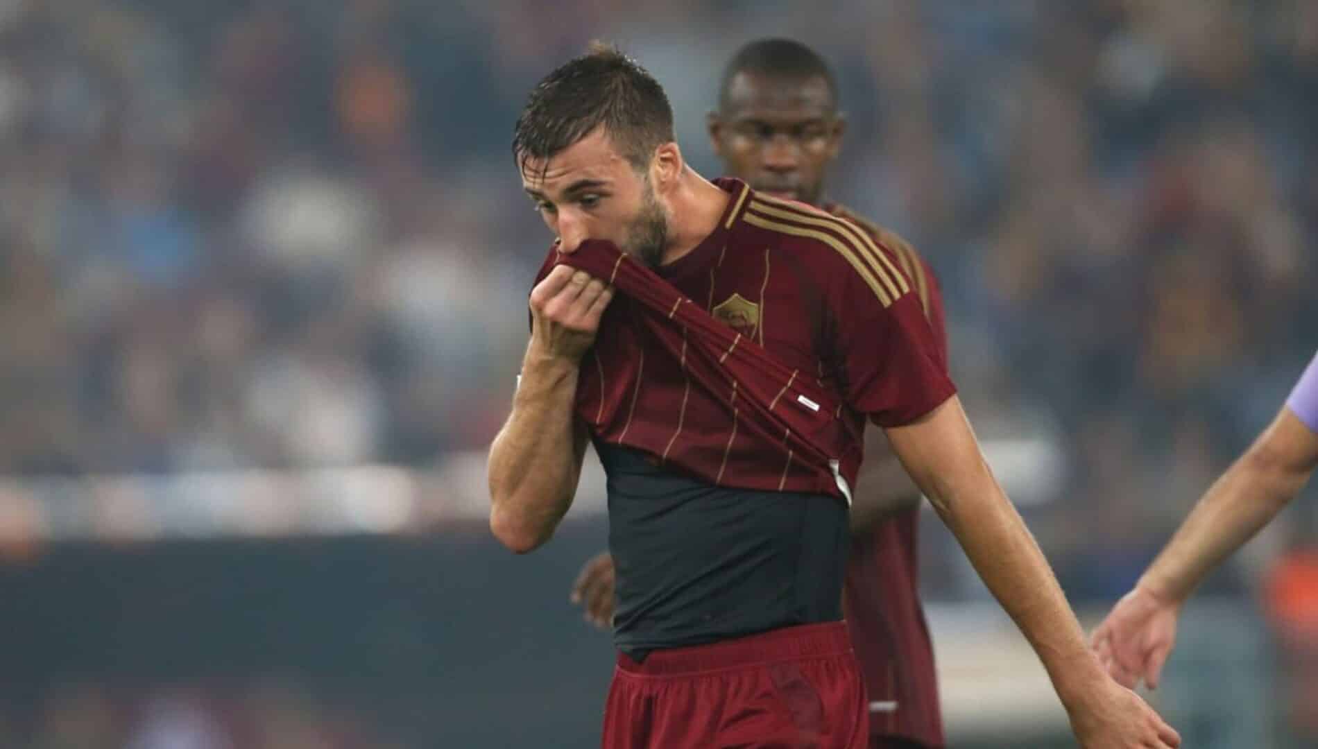 Cristante con la maglia della Roma