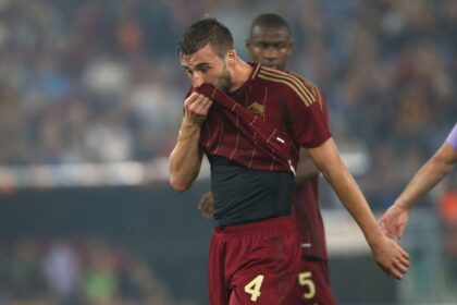 Cristante con la maglia della Roma