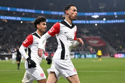 Ekitike, Eintracht Francoforte