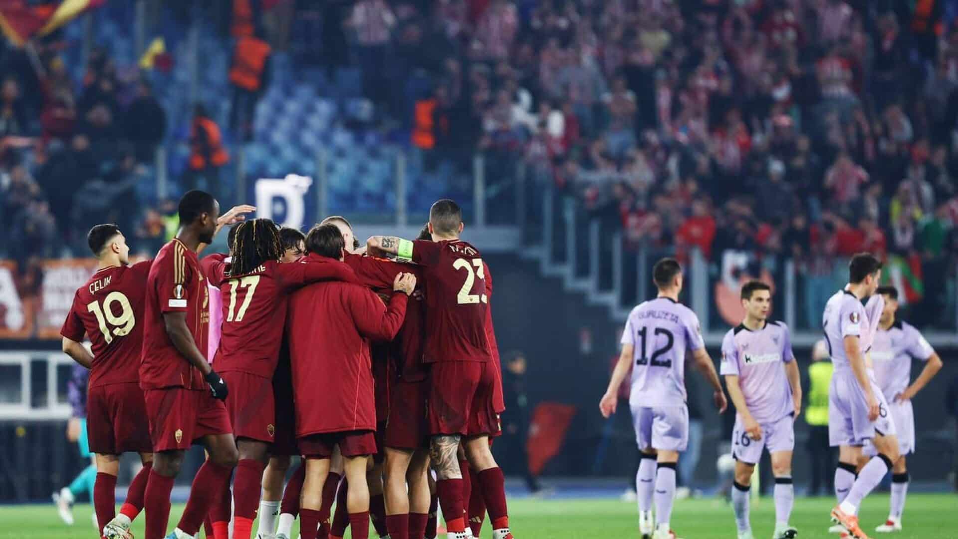 Esultanza Roma contro l'Athletic