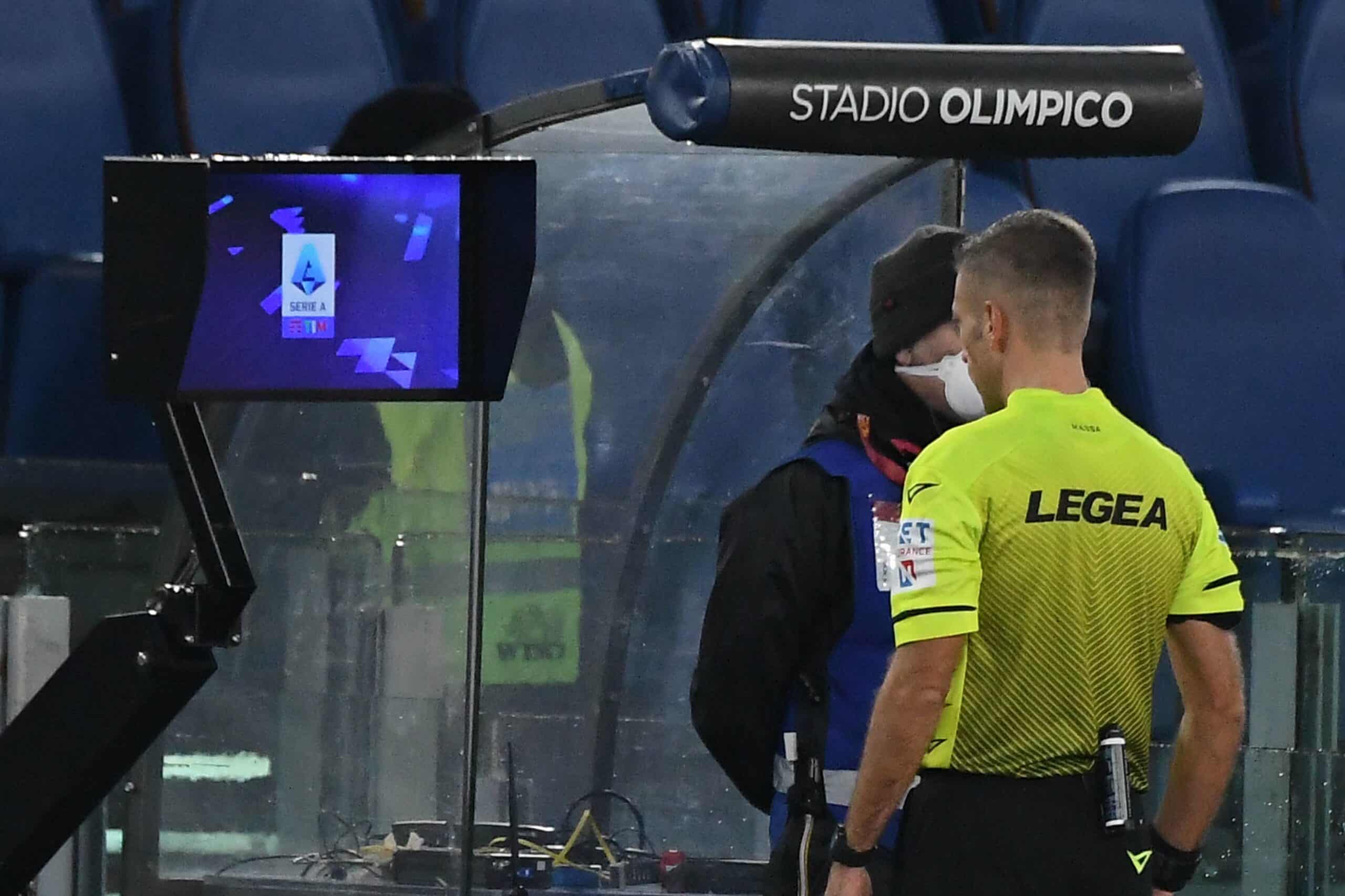 Svolta VAR da Sololaroma.it svolta var episodi trasmessi sui maxischermi in serie a novità anche per la coppa italia