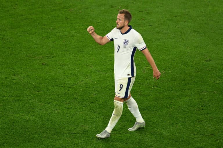 Kane con la maglia dell'Inghilterra