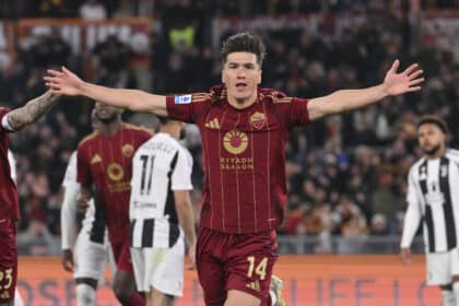 L'esultanza di Shomurodov in Roma-Juventus