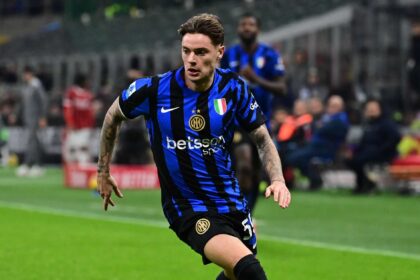 Zalewski con la maglia dell'Inter
