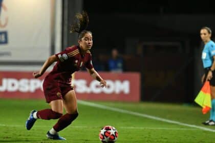 Giulia Dragoni, Roma femminile
