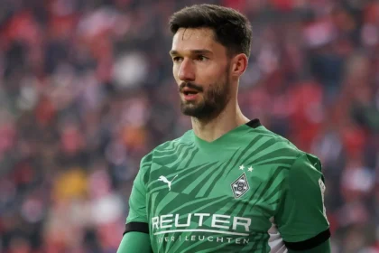 Kleindienst con la maglia del Borussia Monchengladbach