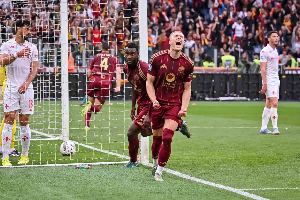 L'esultanza di Dovbyk in Roma-Fiorentina