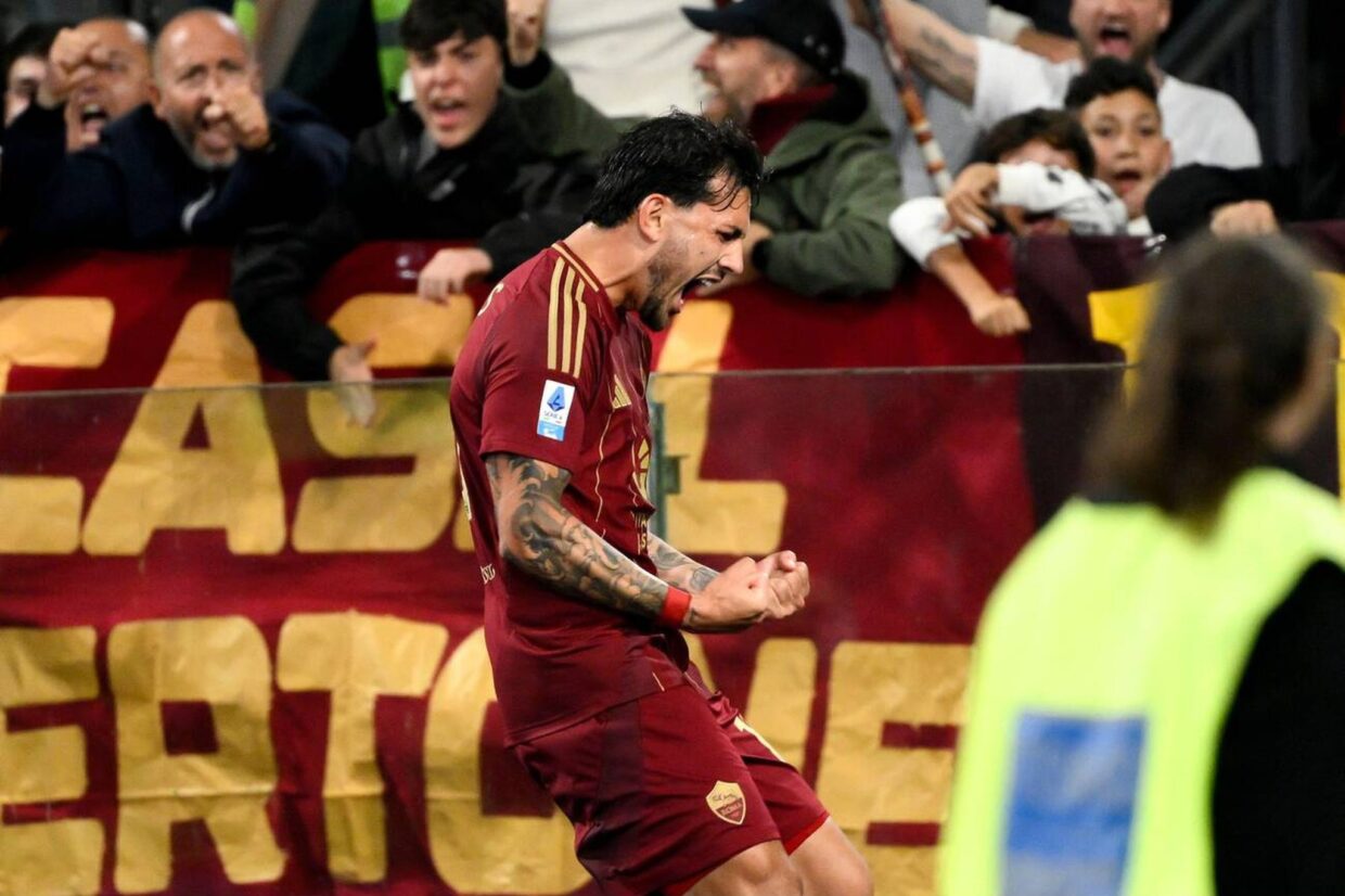 Paredes e la magia argentina: la Roma sa come colpire su punizione Paredes e la magia argentina: la Roma sa come colpire su punizione