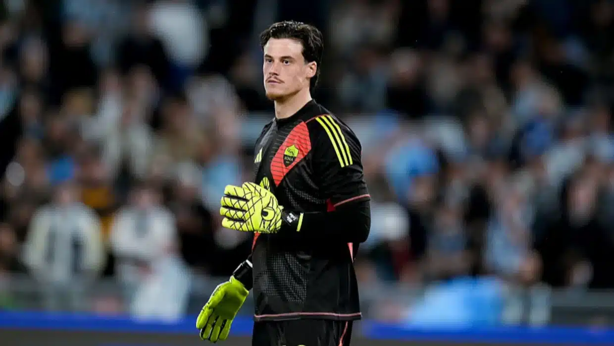 Roma, Svilar eletto miglior portiere della Serie A: ora il rinnovo? Roma, Svilar eletto miglior portiere della Serie A: ora il rinnovo?