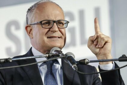 Roberto Gualtieri, sindaco di Roma, durante un intervento pubblico