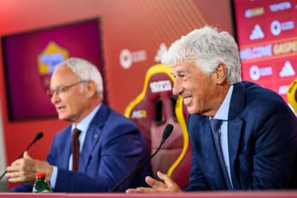 Gian Piero Gasperini e Claudio Ranieri in conferenza stampa alla Roma