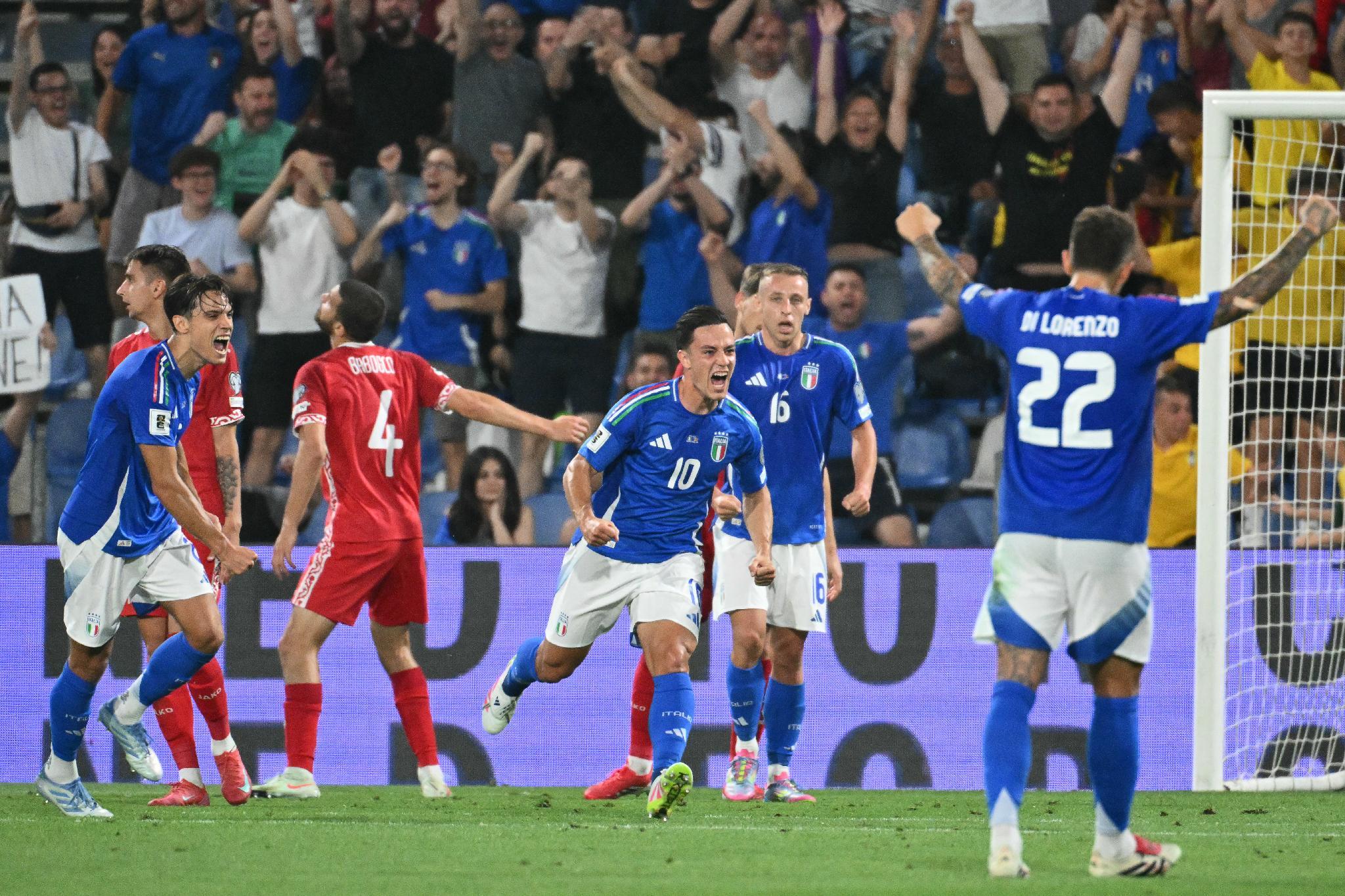 Italia Moldova 2 0, decidono Raspadori e Cambiaso: Spalletti saluta con una vittoria Italia Moldova 2 0, decidono Raspadori e Cambiaso: Spalletti saluta con una vittoria